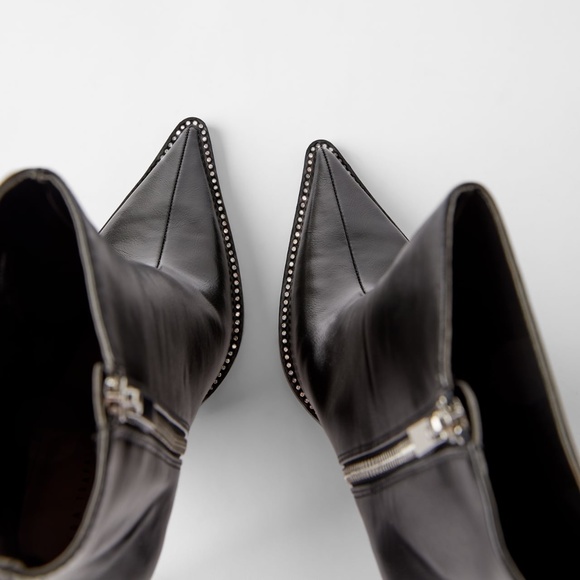 🤩Sexy Zara Black & Shiny Heeled Ankle Boots NWT🤩 - Picture 7 of 10